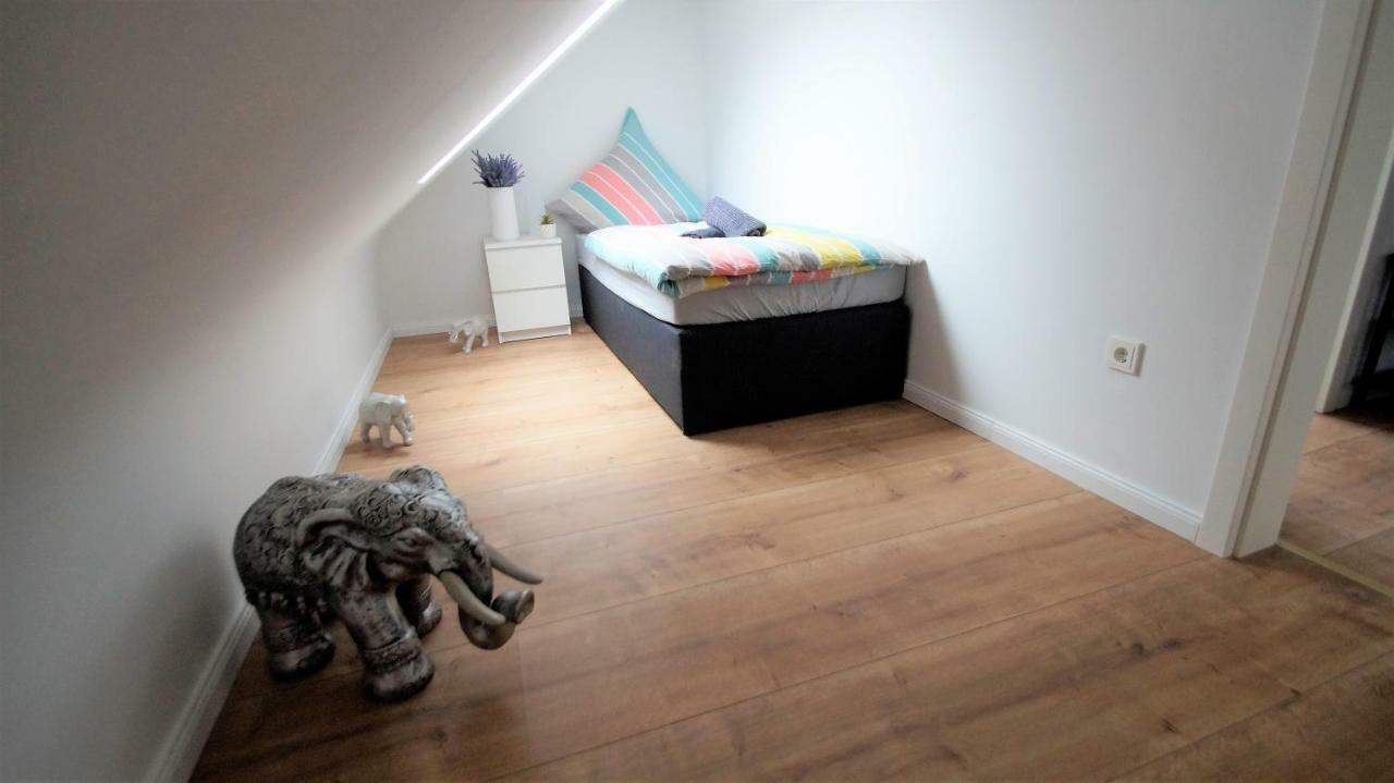 Luxus Naehe Koeln City/messe * Bergisch Gladbach
